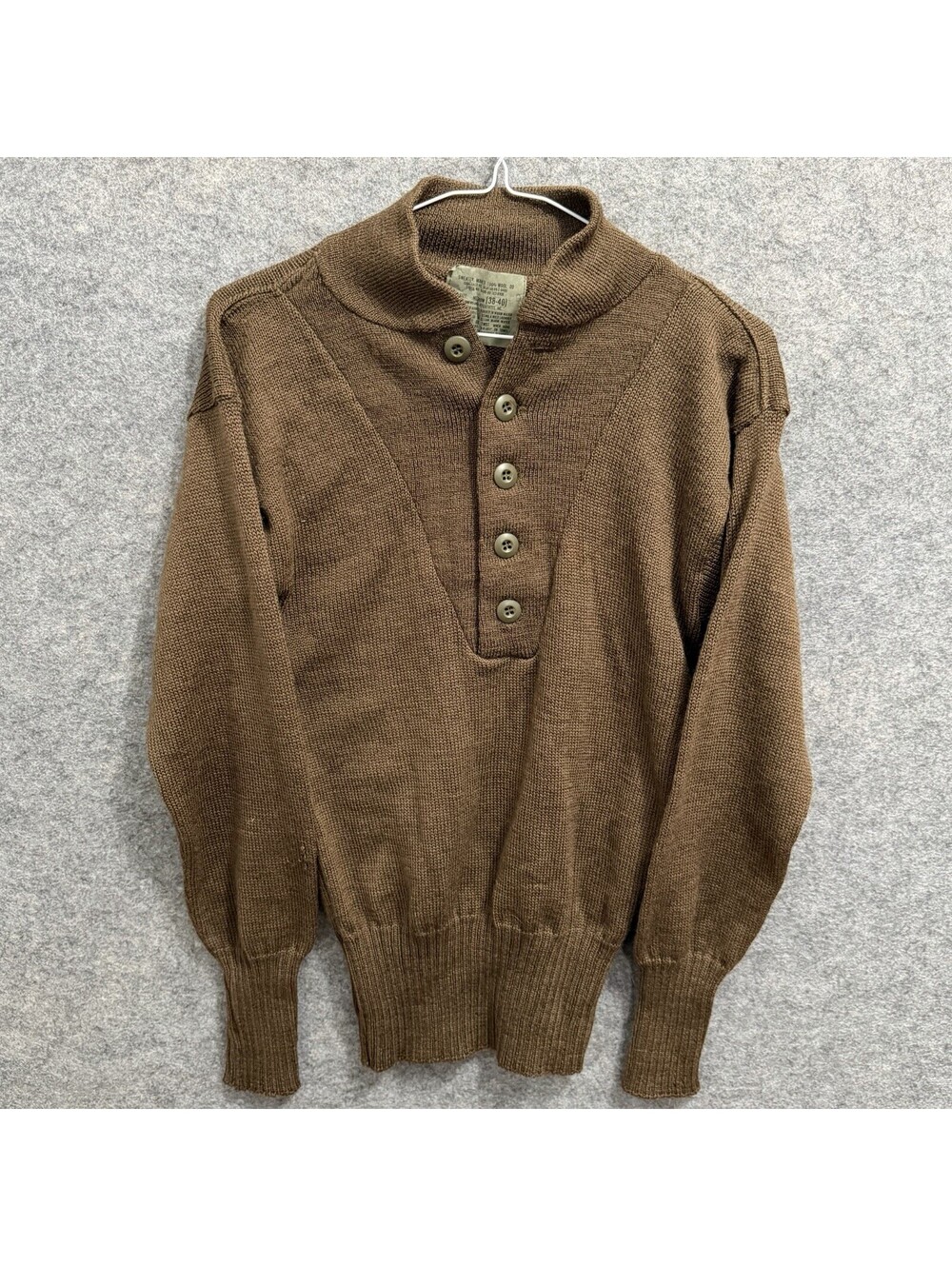 Vintage 1989 US Military 5 Button Wool Sweater OD Brown Medium 38-40 USGI